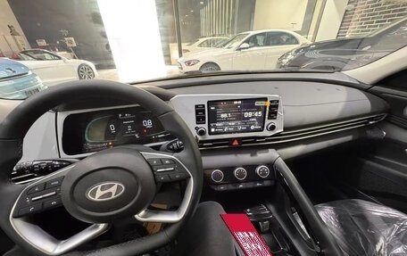 Hyundai Elantra, 2026 год, 2 100 000 рублей, 10 фотография