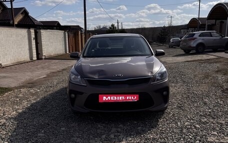 KIA Rio IV, 2017 год, 1 120 000 рублей, 2 фотография