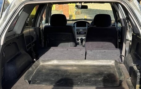 Nissan Wingroad III, 2002 год, 350 000 рублей, 11 фотография