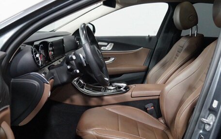 Mercedes-Benz E-Класс, 2018 год, 3 150 000 рублей, 2 фотография