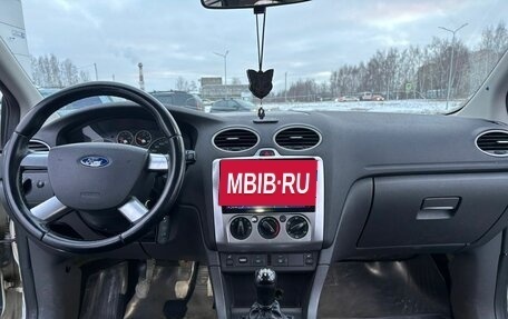 Ford Focus II рестайлинг, 2005 год, 475 000 рублей, 14 фотография