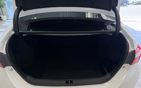 Toyota Corolla, 2015 год, 1 260 000 рублей, 18 фотография