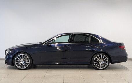 Mercedes-Benz E-Класс, 2022 год, 5 950 000 рублей, 8 фотография