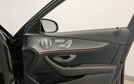 Mercedes-Benz E-Класс, 2022 год, 5 950 000 рублей, 24 фотография