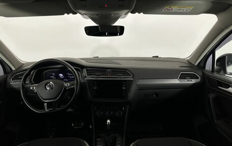 Volkswagen Tiguan II, 2020 год, 2 200 000 рублей, 7 фотография