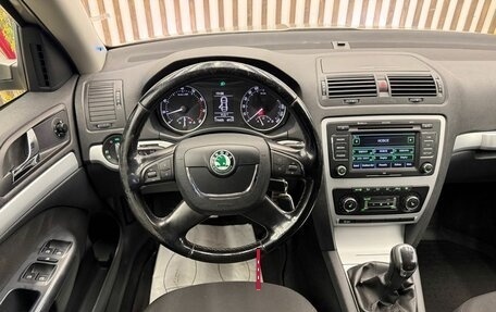 Skoda Octavia, 2011 год, 949 000 рублей, 14 фотография