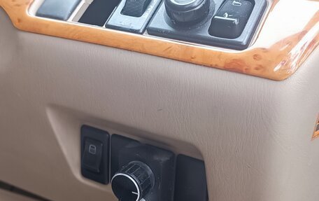 Nissan Serena II, 2002 год, 440 000 рублей, 9 фотография