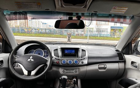 Mitsubishi L200 IV рестайлинг, 2007 год, 1 100 000 рублей, 4 фотография