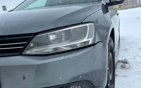 Volkswagen Jetta VI, 2013 год, 650 000 рублей, 6 фотография