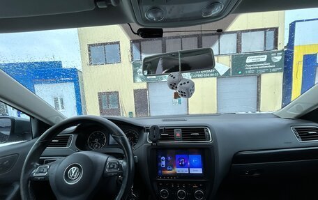 Volkswagen Jetta VI, 2013 год, 650 000 рублей, 12 фотография