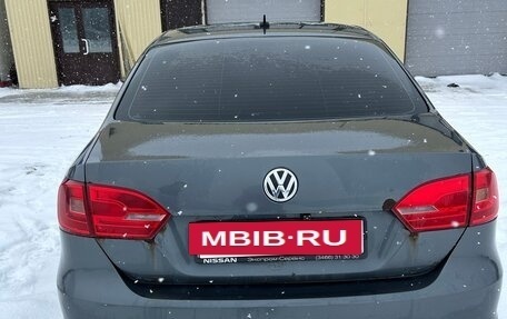 Volkswagen Jetta VI, 2013 год, 650 000 рублей, 5 фотография