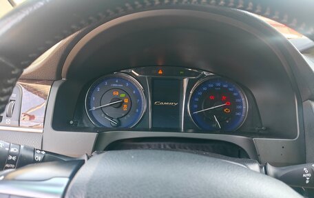 Toyota Camry, 2017 год, 2 050 000 рублей, 5 фотография