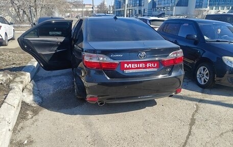 Toyota Camry, 2017 год, 2 050 000 рублей, 2 фотография