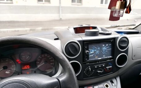 Citroen Berlingo II рестайлинг, 2011 год, 500 000 рублей, 11 фотография