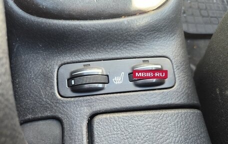 Toyota Avensis III рестайлинг, 2006 год, 610 000 рублей, 11 фотография