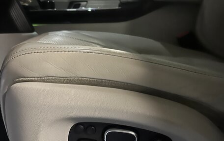 Land Rover Range Rover IV рестайлинг, 2013 год, 4 000 000 рублей, 12 фотография