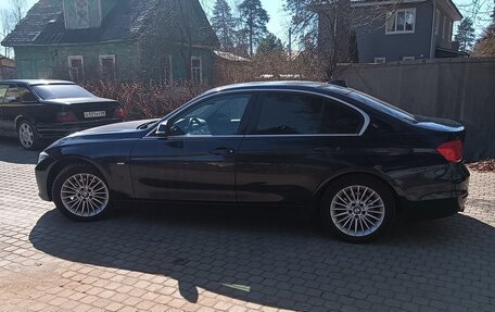 BMW 3 серия, 2013 год, 1 600 000 рублей, 8 фотография