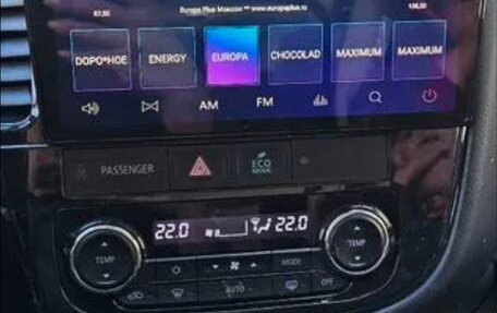 Mitsubishi Outlander III рестайлинг 3, 2022 год, 3 100 000 рублей, 2 фотография