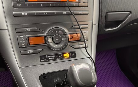 Toyota Auris II, 2008 год, 610 000 рублей, 8 фотография