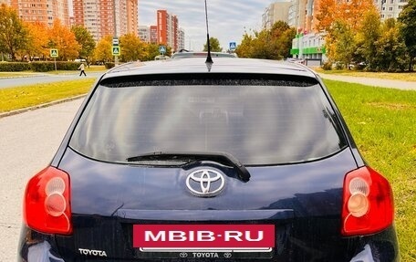 Toyota Auris II, 2008 год, 610 000 рублей, 3 фотография