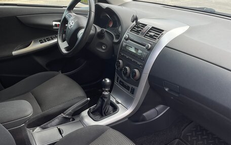 Toyota Corolla, 2012 год, 950 000 рублей, 10 фотография