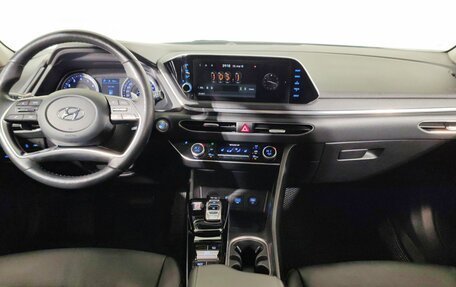 Hyundai Sonata VII, 2019 год, 2 150 000 рублей, 10 фотография