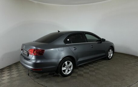 Volkswagen Jetta VI, 2012 год, 900 000 рублей, 6 фотография