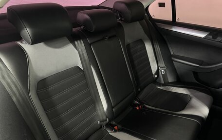 Volkswagen Jetta VI, 2012 год, 900 000 рублей, 15 фотография