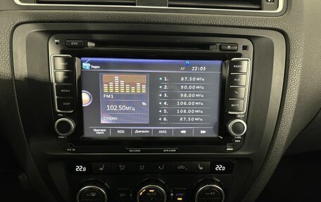 Volkswagen Jetta VI, 2012 год, 900 000 рублей, 12 фотография