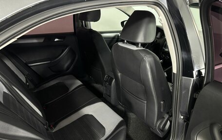 Volkswagen Jetta VI, 2012 год, 900 000 рублей, 16 фотография