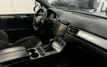 Volkswagen Touareg III, 2014 год, 2 640 000 рублей, 19 фотография