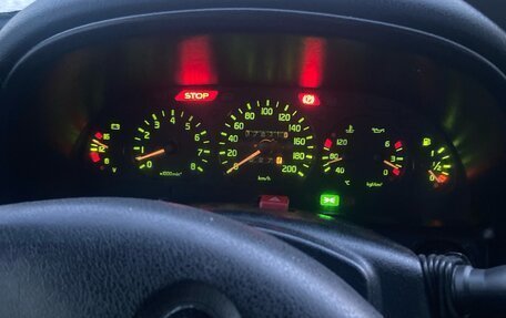 ГАЗ 31105 «Волга», 2005 год, 170 000 рублей, 3 фотография