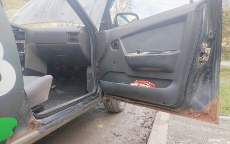 Daewoo Nexia I рестайлинг, 2010 год, 150 000 рублей, 23 фотография