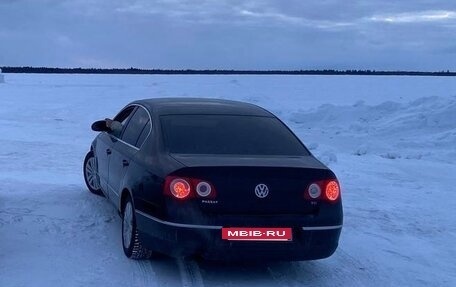 Volkswagen Passat B6, 2010 год, 700 000 рублей, 4 фотография