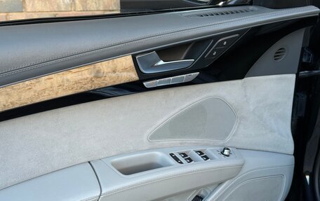 Audi A8, 2010 год, 1 150 000 рублей, 14 фотография