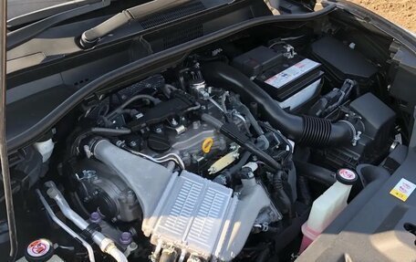 Toyota C-HR I рестайлинг, 2018 год, 1 950 000 рублей, 13 фотография