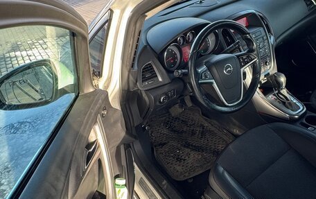 Opel Astra J, 2011 год, 670 000 рублей, 10 фотография