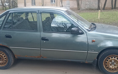 Daewoo Nexia I рестайлинг, 1999 год, 100 000 рублей, 5 фотография