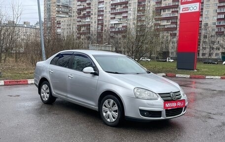 Volkswagen Jetta VI, 2009 год, 430 000 рублей, 3 фотография