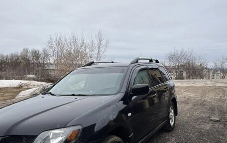 Mitsubishi Outlander III рестайлинг 3, 2004 год, 730 000 рублей, 7 фотография