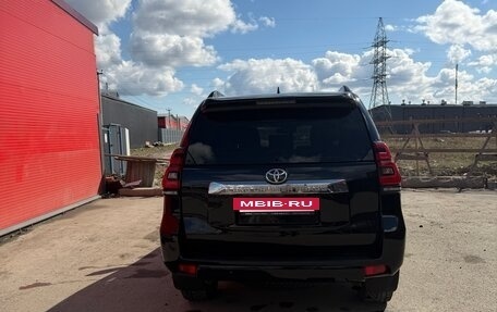 Toyota Land Cruiser Prado 150 рестайлинг 2, 2020 год, 6 750 000 рублей, 8 фотография