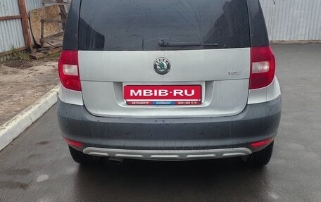 Skoda Yeti I рестайлинг, 2012 год, 700 000 рублей, 2 фотография