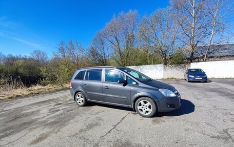 Opel Zafira B, 2008 год, 549 000 рублей, 3 фотография