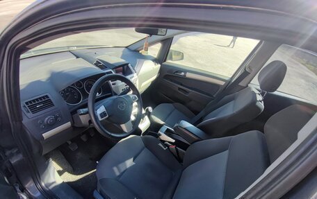 Opel Zafira B, 2008 год, 549 000 рублей, 25 фотография