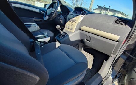 Opel Zafira B, 2008 год, 549 000 рублей, 38 фотография