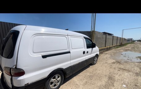 Hyundai Starex I рестайлинг, 2006 год, 230 000 рублей, 3 фотография