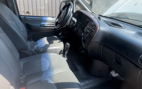 Hyundai Starex I рестайлинг, 2006 год, 230 000 рублей, 7 фотография