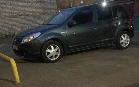 Renault Sandero I, 2011 год, 420 000 рублей, 2 фотография