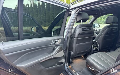 BMW X7, 2021 год, 9 100 000 рублей, 14 фотография