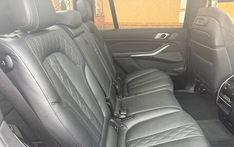 BMW X7, 2021 год, 9 100 000 рублей, 28 фотография